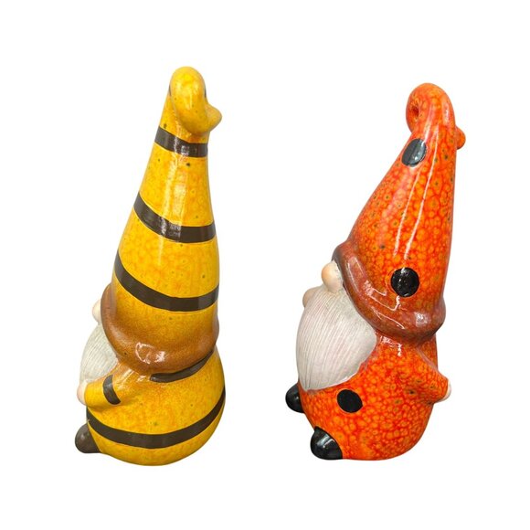 Set Of 2 Ceramic Whimsical Garden Gnome Figures Ladybug Bee Statue - Picture 4 of 7